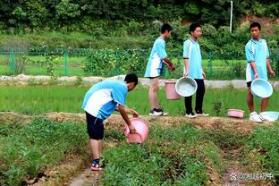 詹俊：本赛季德甲的悬念恐怕就剩下药厂能否以不败战绩夺冠了